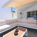 Beachhouse Galore * Естепона