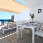 Beachhouse Galore * Естепона