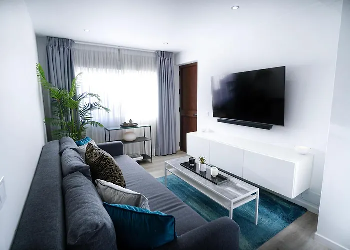 Beachhouse Galore Естепона