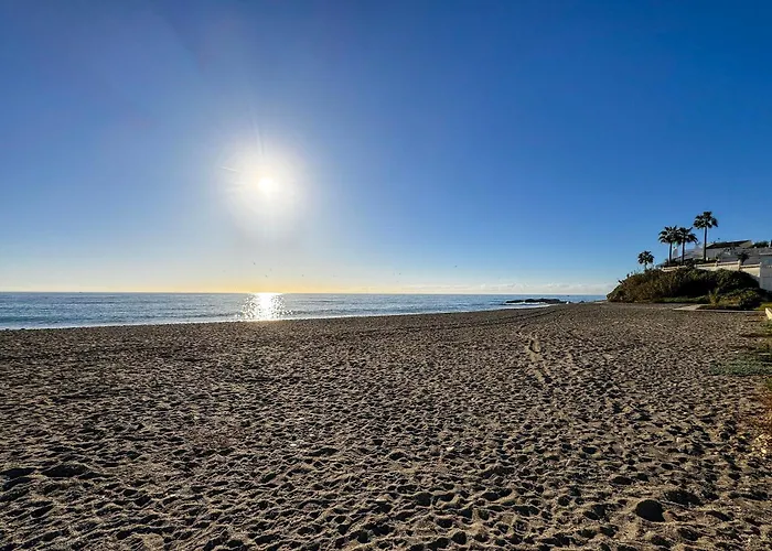 Будинок відпочинку Beachhouse Galore *